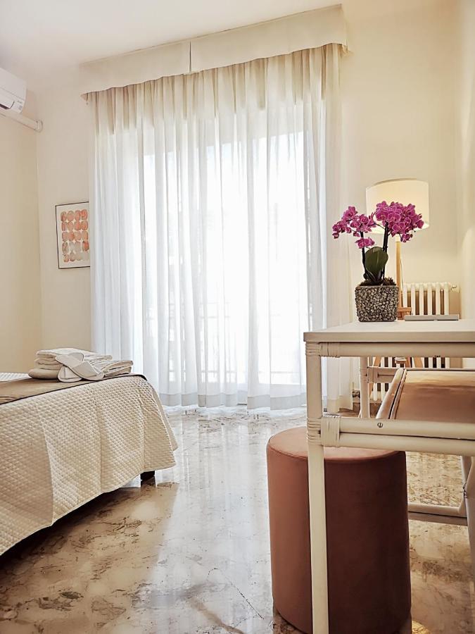 Ferienwohnung So Fine - Apulian Flats Bari Exterior foto
